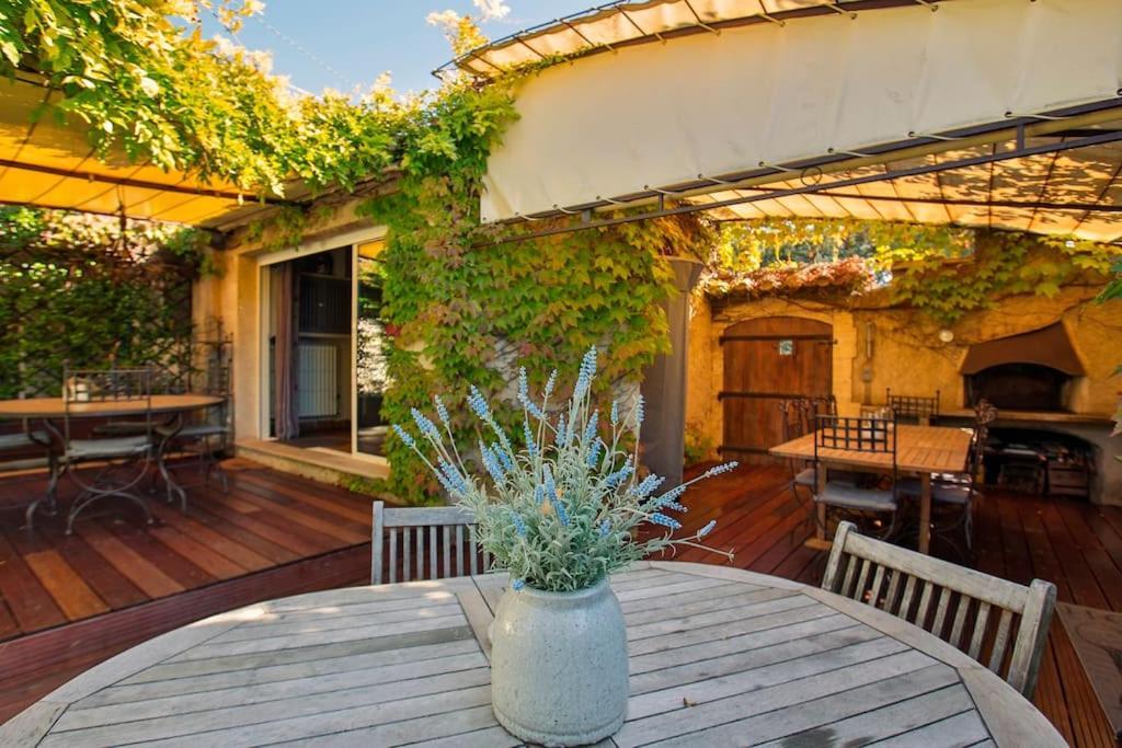 Villa Mas D'Ange En Provence à Les Taillades Extérieur photo